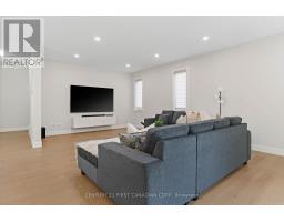 8-7966 FALLON DRIVE - 18