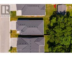 8-7966 FALLON DRIVE - 43
