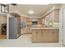 8 - 60 ROSECLIFFE CRESCENT - 10