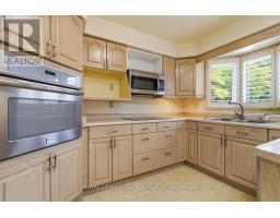 8 - 60 ROSECLIFFE CRESCENT - 12