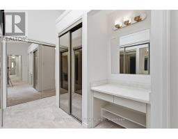 8 - 60 ROSECLIFFE CRESCENT - 19