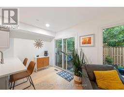 12 - 810 MAITLAND STREET - 15