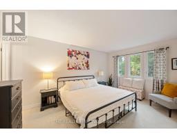12 - 810 MAITLAND STREET - 18