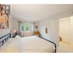 12 - 810 MAITLAND STREET - 19