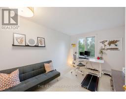 12 - 810 MAITLAND STREET - 25