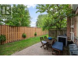 12 - 810 MAITLAND STREET - 30