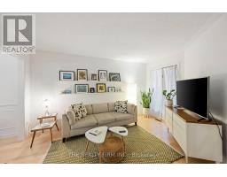12 - 810 MAITLAND STREET - 8
