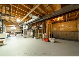15 - 601 GRENFELL DRIVE - 23
