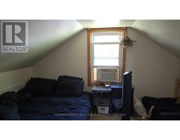 31 MYRTLE STREET - 9