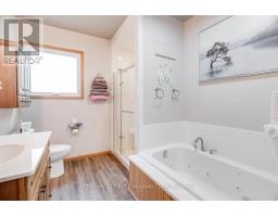 1025 KING STREET - 12