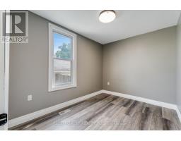 30 PARK AVENUE E - 12