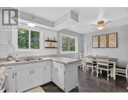 44 HAMMOND STREET - 1