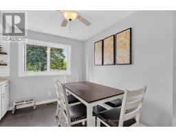 44 HAMMOND STREET - 13
