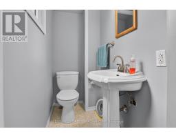 44 HAMMOND STREET - 17