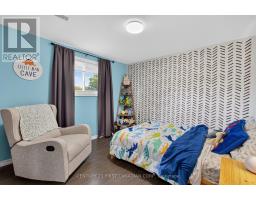 44 HAMMOND STREET - 23