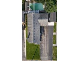 140 HIGHBURY AVENUE N - 2