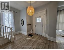 11 MAPLE STREET W - 4