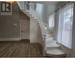 11 MAPLE STREET W - 9