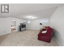 9 - 43 CAPULET WALK - 22