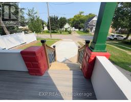 1025 YORK STREET - 4