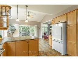 37 - 100 SOUTHGATE PARKWAY - 12
