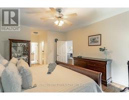 37 - 100 SOUTHGATE PARKWAY - 20