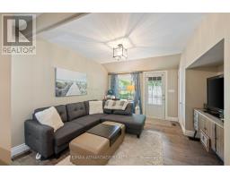 263 ONTARIO STREET S - 13