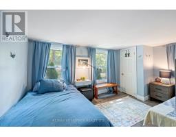 263 ONTARIO STREET S - 17