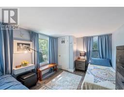 263 ONTARIO STREET S - 18