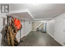 263 ONTARIO STREET S - 24