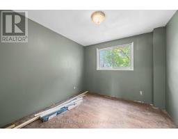 10207 IVAN DRIVE - 15