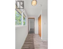 10207 IVAN DRIVE - 17