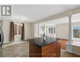 1888 STACKHOUSE CRESCENT - 9