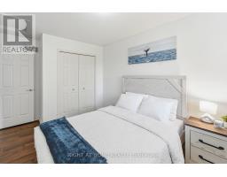 7 - 582 HYDE PARK ROAD - 20
