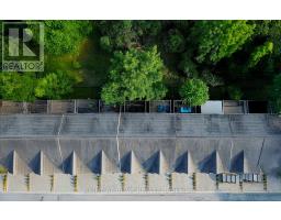 7 - 582 HYDE PARK ROAD - 30