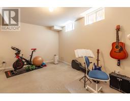 907 BLACKSMITH STREET - 34