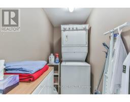 26 - 624 WILLIAM STREET - 36