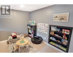 446 SOUTH LEAKSDALE CIRCLE - 36