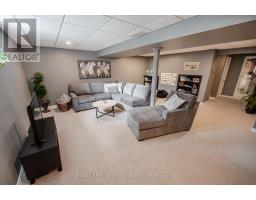 446 SOUTH LEAKSDALE CIRCLE - 38