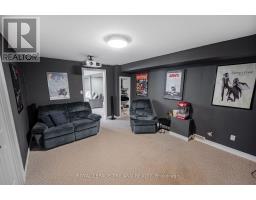 446 SOUTH LEAKSDALE CIRCLE - 42