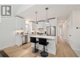 2 EVYLEAN COURT - 12