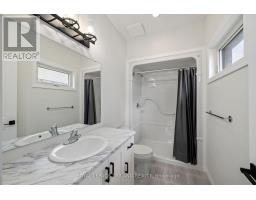 2 EVYLEAN COURT - 27