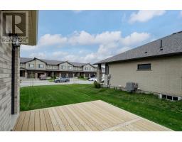 2 EVYLEAN COURT - 32