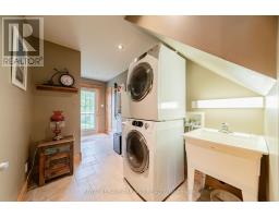 71246 SANDRA STREET N - 31
