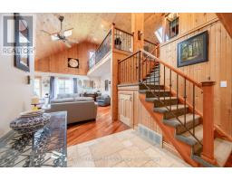71246 SANDRA STREET N - 32