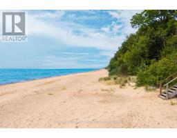 71246 SANDRA STREET N - 49