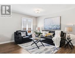 93 MCTAGGART COURT - 10