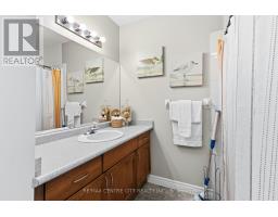 93 MCTAGGART COURT - 25