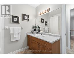 93 MCTAGGART COURT - 28