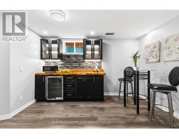 93 MCTAGGART COURT - 39